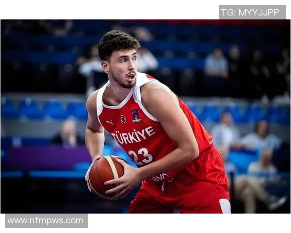 2017年勇士与火箭的激烈对决回顾及其对NBA历史的影响分析 2017年勇士与火箭的激烈对决回顾及其对NBA历史的影响分析