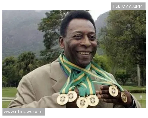 全球瞩目的足球巨星是谁让世界为之惊叹的传奇人物