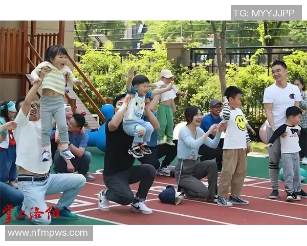 家庭团队运动在家轻松提升团队精神与亲子关系的完美结合